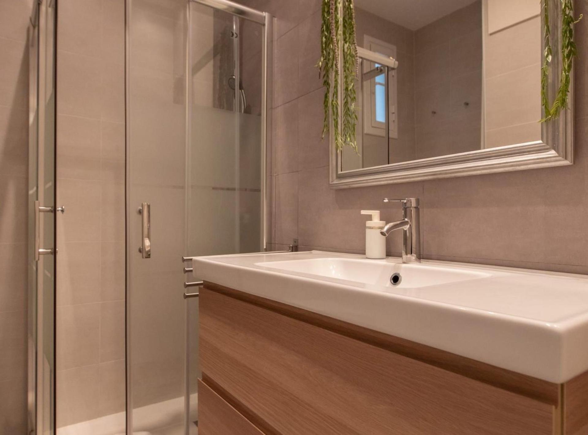 Pere Serafi 2 Bedroom Apartment Barcelona Eksteriør bilde